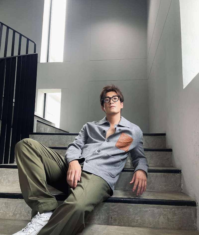 铁汉柔情,相思成灾,alek:bow去海外拍戏的那段日子,我很想她_时间