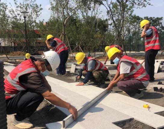 加速奔跑!中建筑港集团一线建设者开足马力迎接国庆_施工_项目_工程