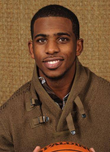 乐福穿西装如英伦绅士_球迷_黑人_帕森斯