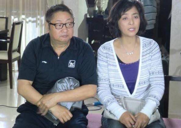 58岁老戏骨李勤勤,3段跨国婚姻都失败,如今废品满院好落魄_丈夫_因为