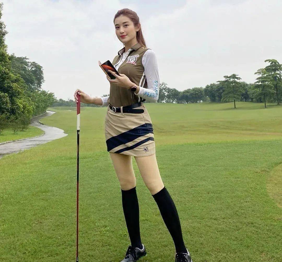 越南小姐结合了娜扎,柳岩,唐嫣的优点-nguyentranhuyenmy_好身材_美女