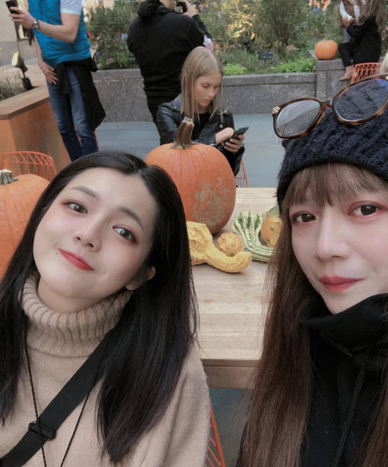 林禹林静:父亲是林瑞阳,母亲身家被骗死里逃生,她们近况如何_曾哲贞