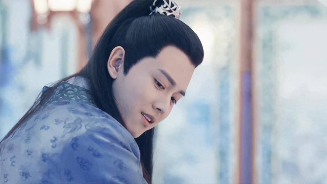 《驭鲛记》女主暂定热巴,男主角拟请罗云熙或任嘉伦,谁更合适?