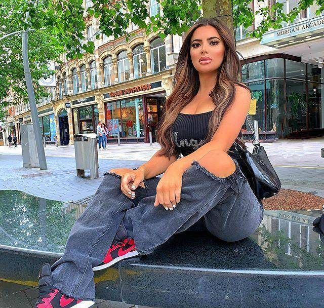 美女博主steph anie,超高的颜值令人着迷_照片_漂亮_古铜色