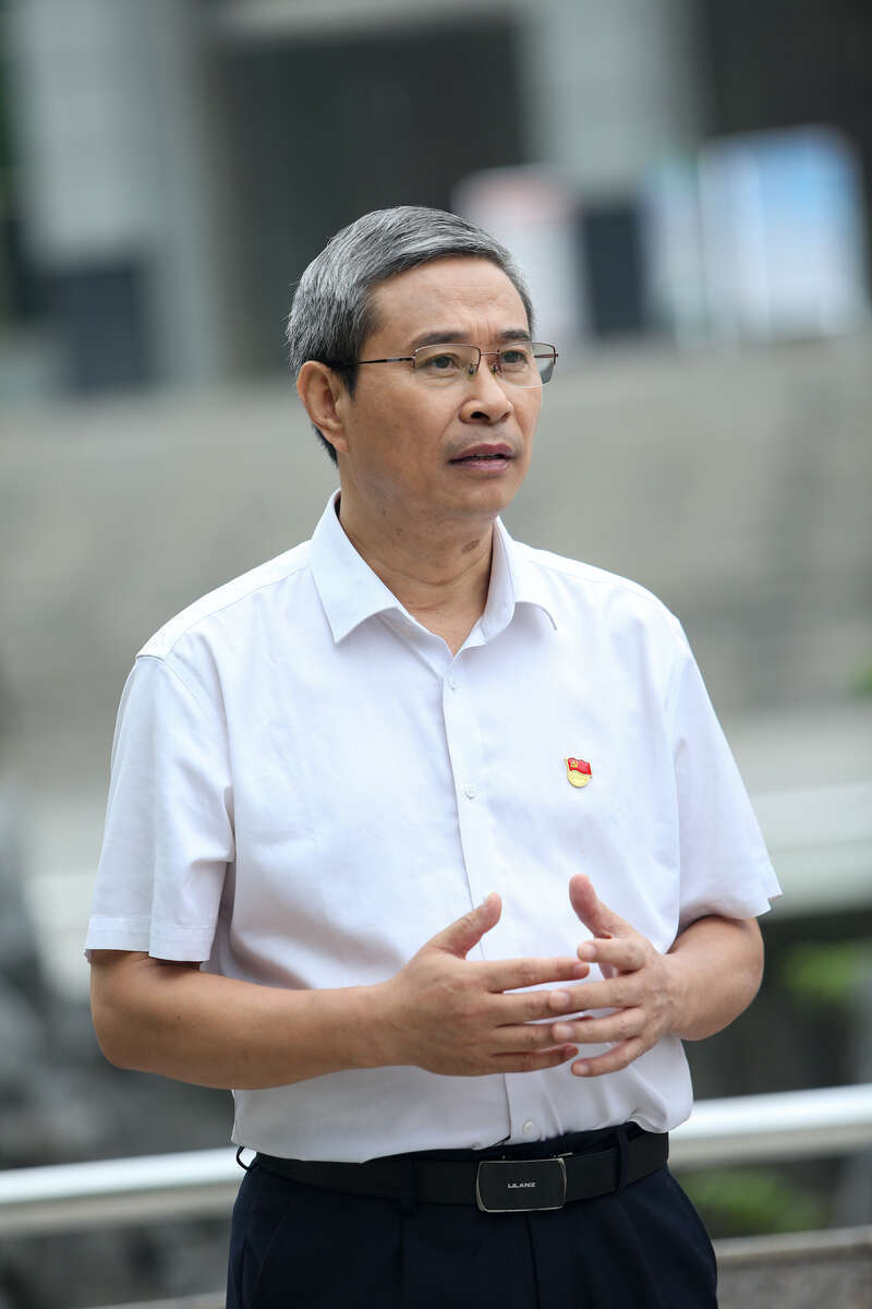 日前,作为全国"最美思政课教师,路丙辉在《思政第