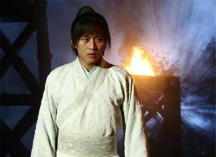 演过"张无忌"的4个演员,前3位其实还行,而他"难以超越"_邓超_苏有朋