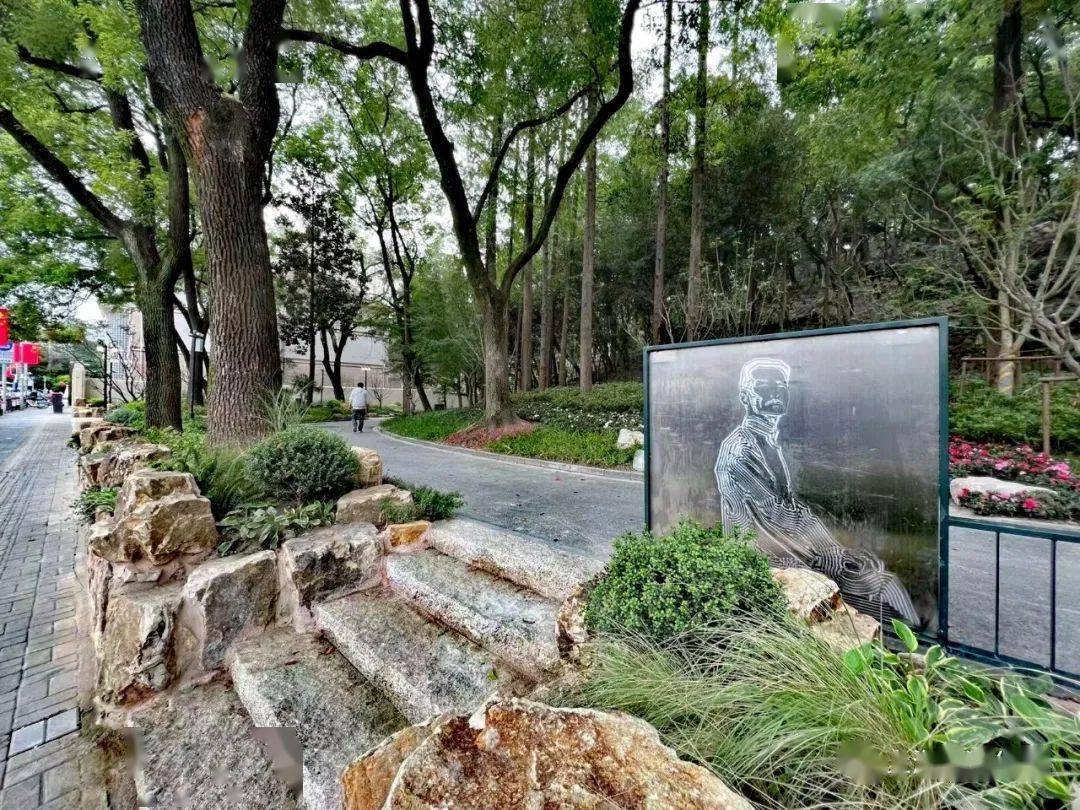 本次改造"打开"了鲁迅公园大连西路围墙及欧阳路围墙,新开2个出入口