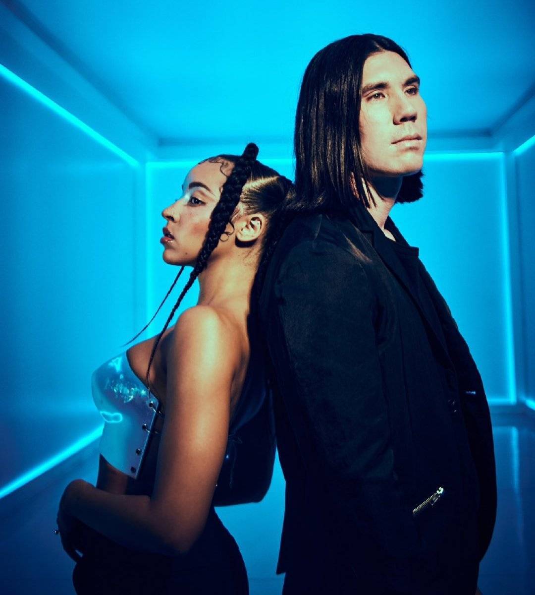 tinashe助阵美国电音制作人gryffin新单《scandalous》