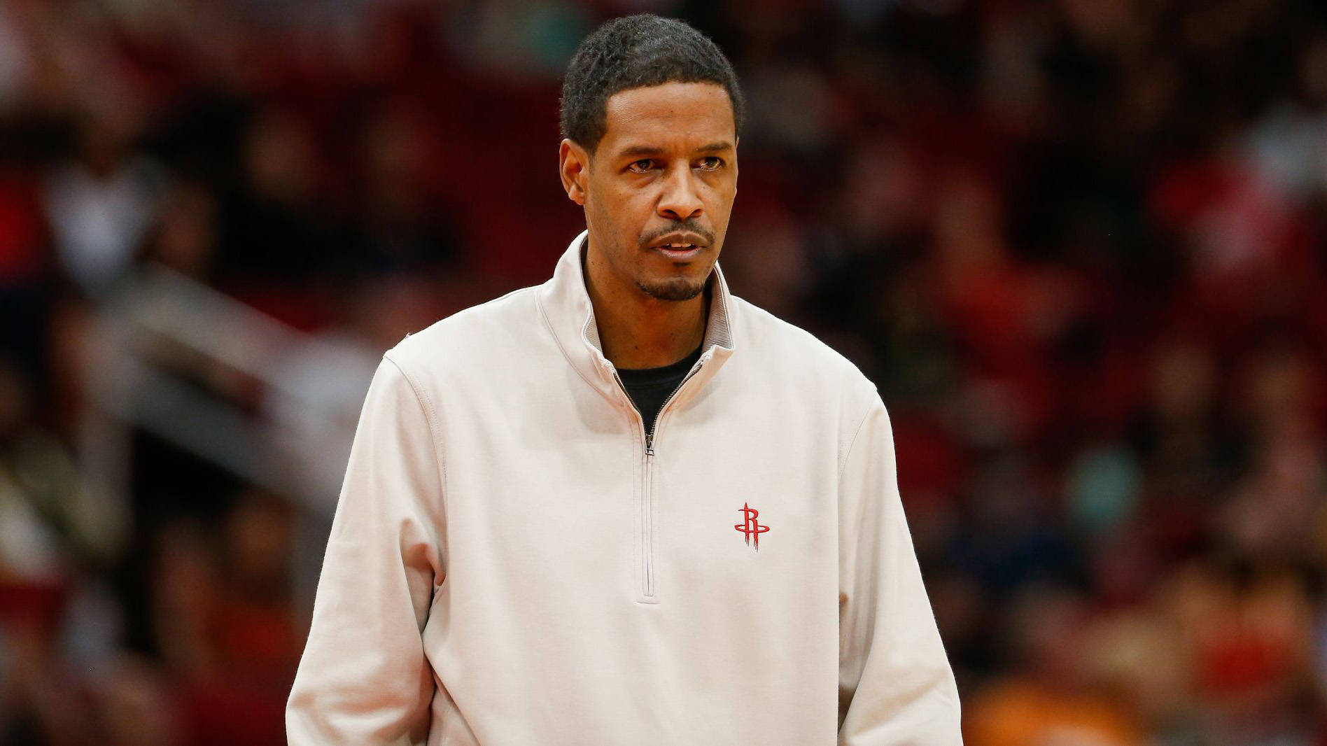 而对火箭主教练斯蒂芬-塞拉斯来说,他也将进入自己职业生涯的第三个