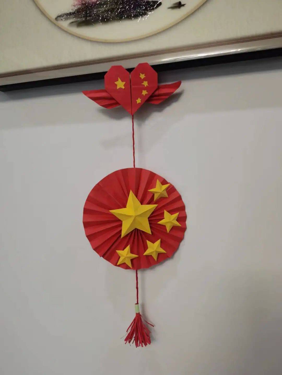 移默化中提升了少先队员的审美情趣,进一步激发了少先队员的爱国热情