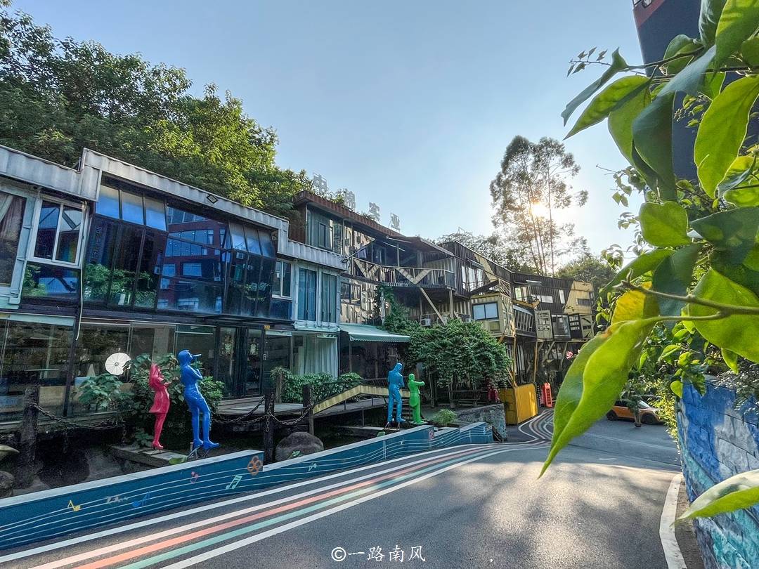 广州白云山下有个高颜值的永泰村,旁边就是地铁站,你去过吗?