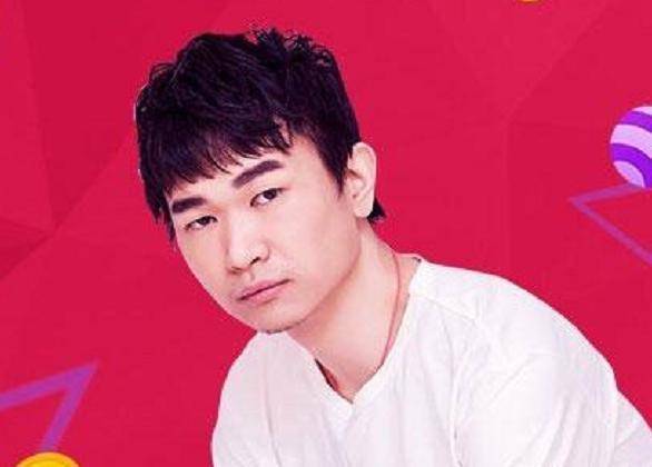 虎牙一线主播真实姓名:骚男,不求人很普通,卡尔,楚河最具诗意_名字