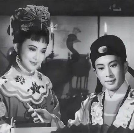 “50年代最漂亮女演员”王丹凤：温暖一生的爱情_朱石麟_姐姐_电影