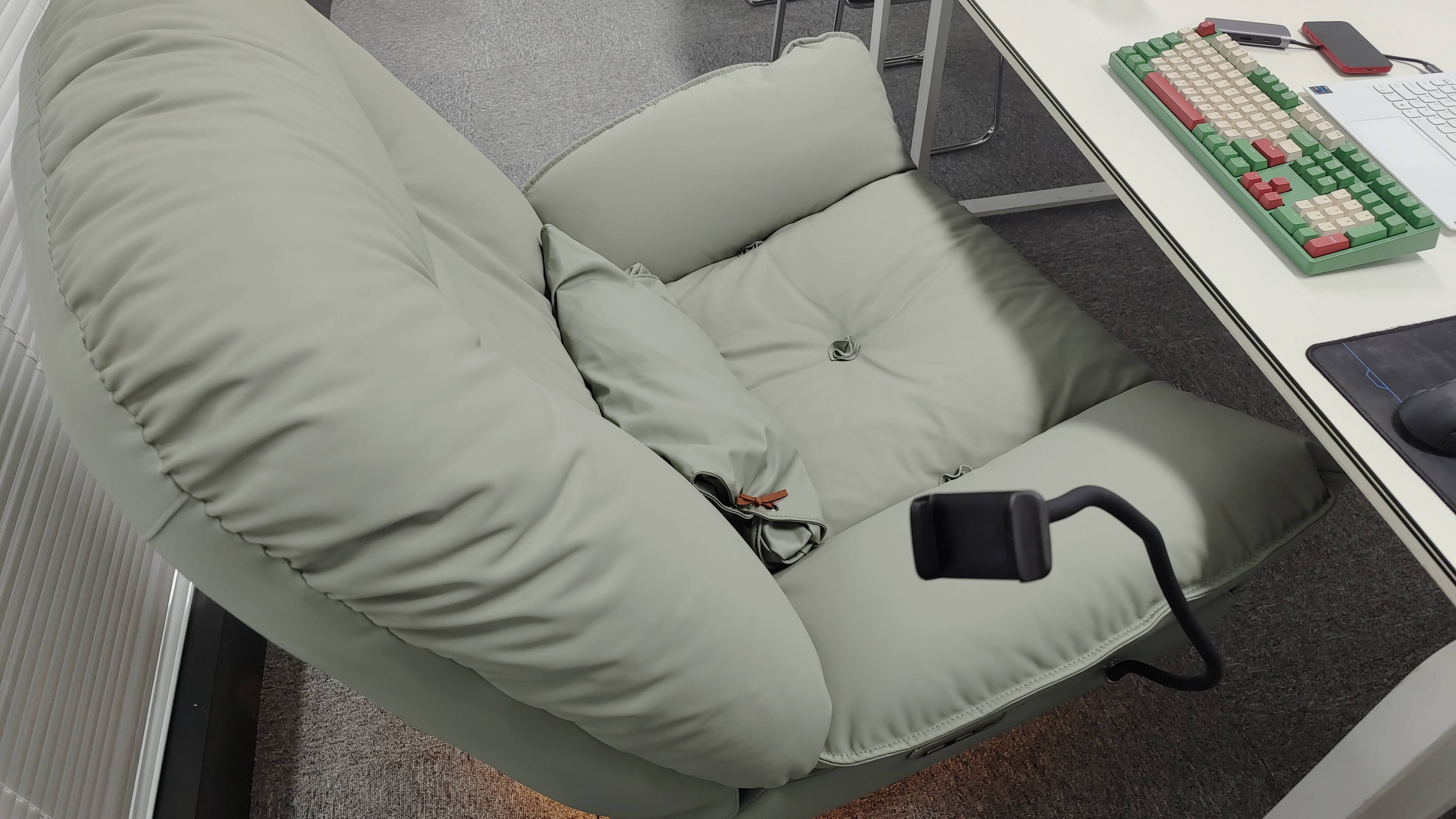你的生活，是否需要一张智能沙发？