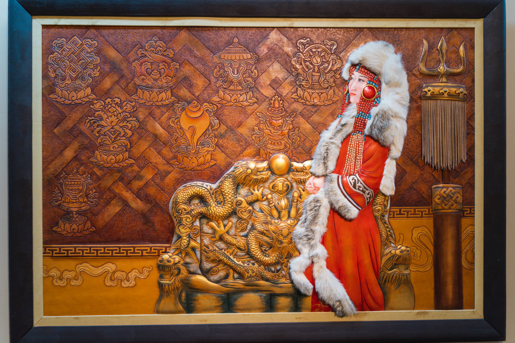 打卡千年塞外青城,探访昭君青冢,见证非遗蒙古族皮雕画的魅力_莫尼山