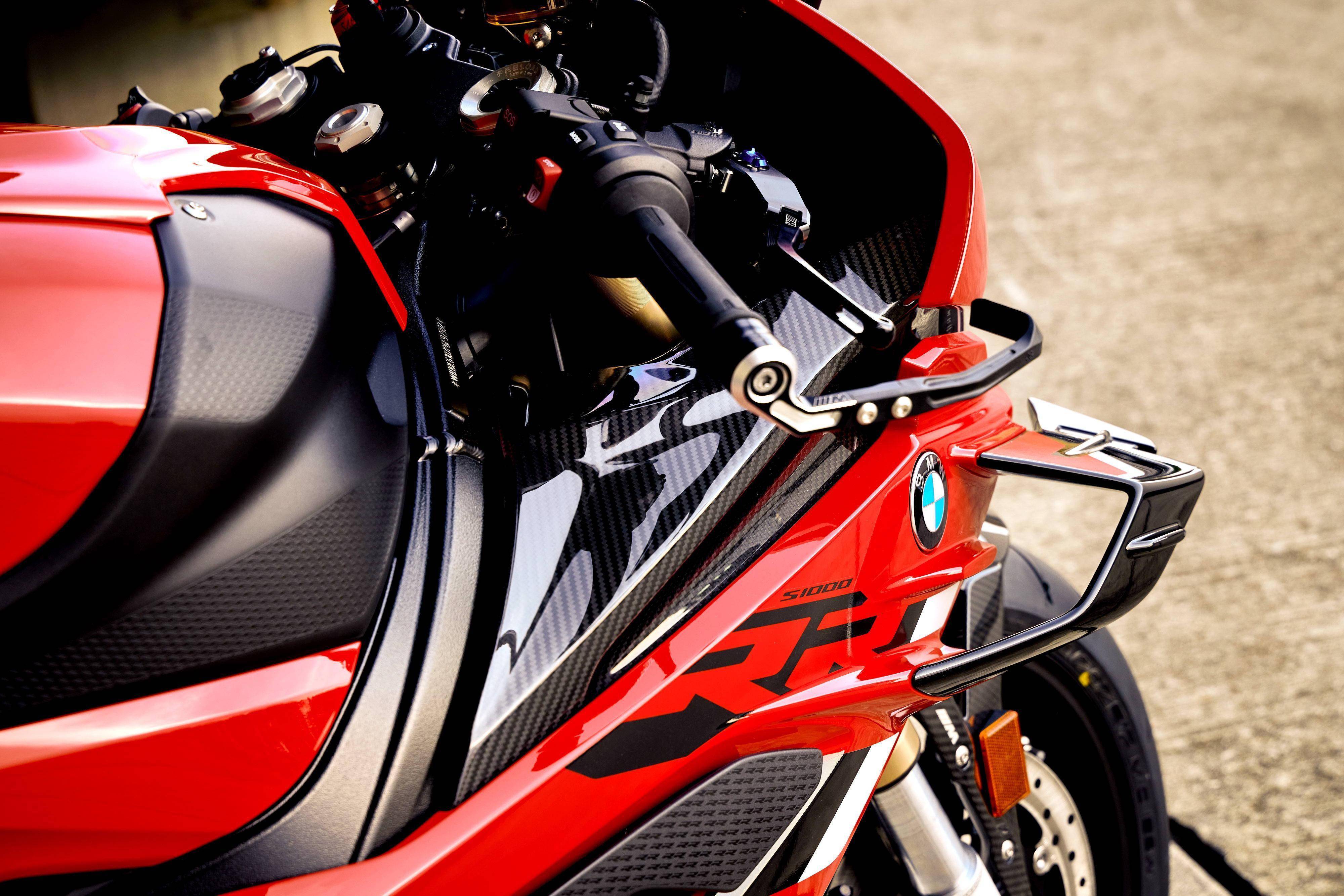 宝马摩托发布新 s 1000 rr 超级跑车