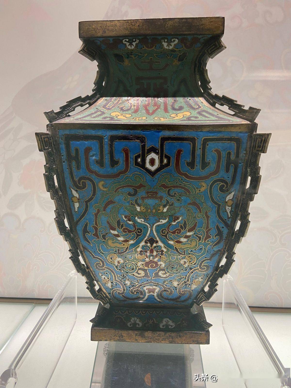 观复藏品:大明富贵景泰蓝_珐琅_工艺_器物 观复藏品:大明富贵景泰蓝_珐琅_工艺_器物