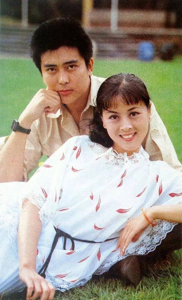 80年代40位女明星美圖,個個美麗動人,展現了80年代的時尚風采_電影