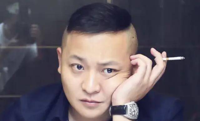 网红猫妹妹和男友达少分手,与"老板"辛巴有关_团队_情侣_公司