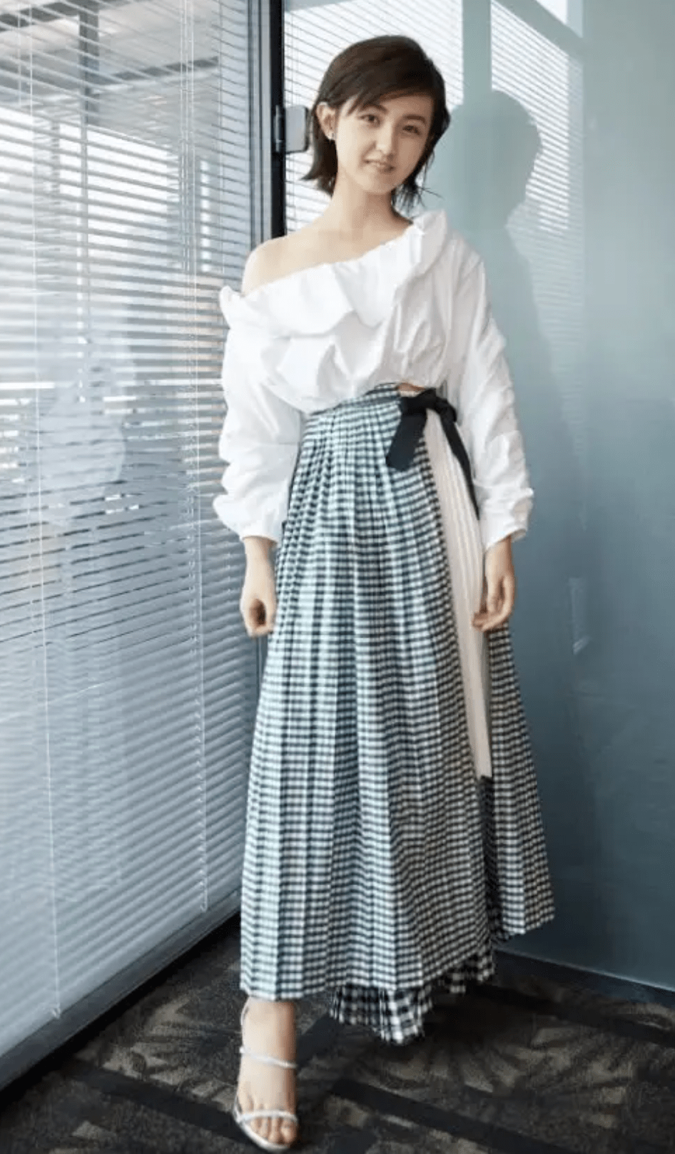 张子枫穿搭可以照搬了!