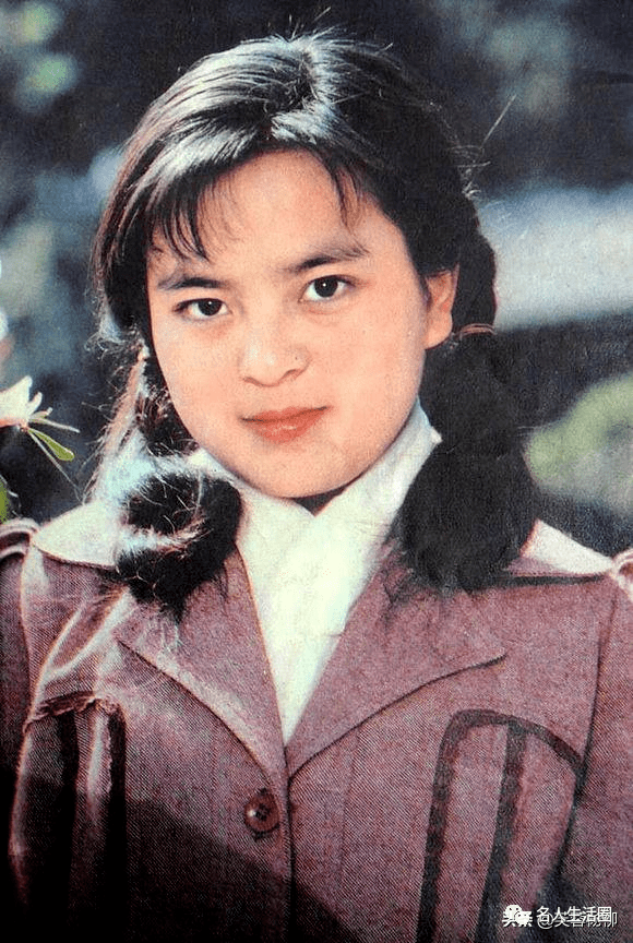 87版《红楼梦》"十二钗"演员年轻照片,没想到当年金莉莉这么漂亮_林