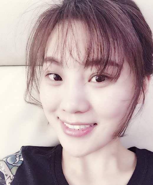 新一代九球天后刘莎莎,16岁胜潘晓婷夺世界冠军,现婚后生活幸福_台球