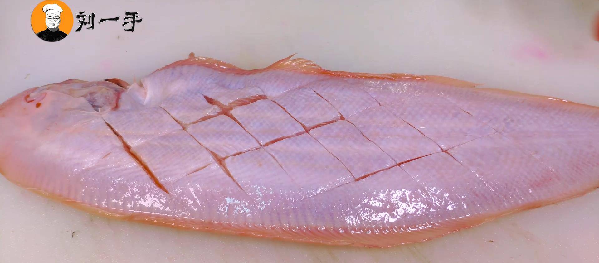 清蒸板娘鱼最好吃的做法,不老不腥,味道鲜美,老人小孩都爱吃_红椒