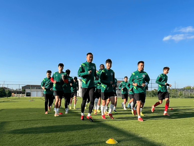 新疆天山雪豹集结开训备战第四阶段_训练_比赛_球员