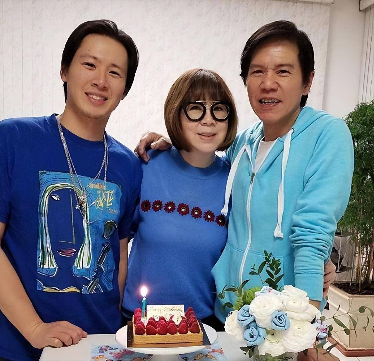 从刘宝珍的这封信中可以看出,对方的定位是在加拿大,这对夫妇在国外