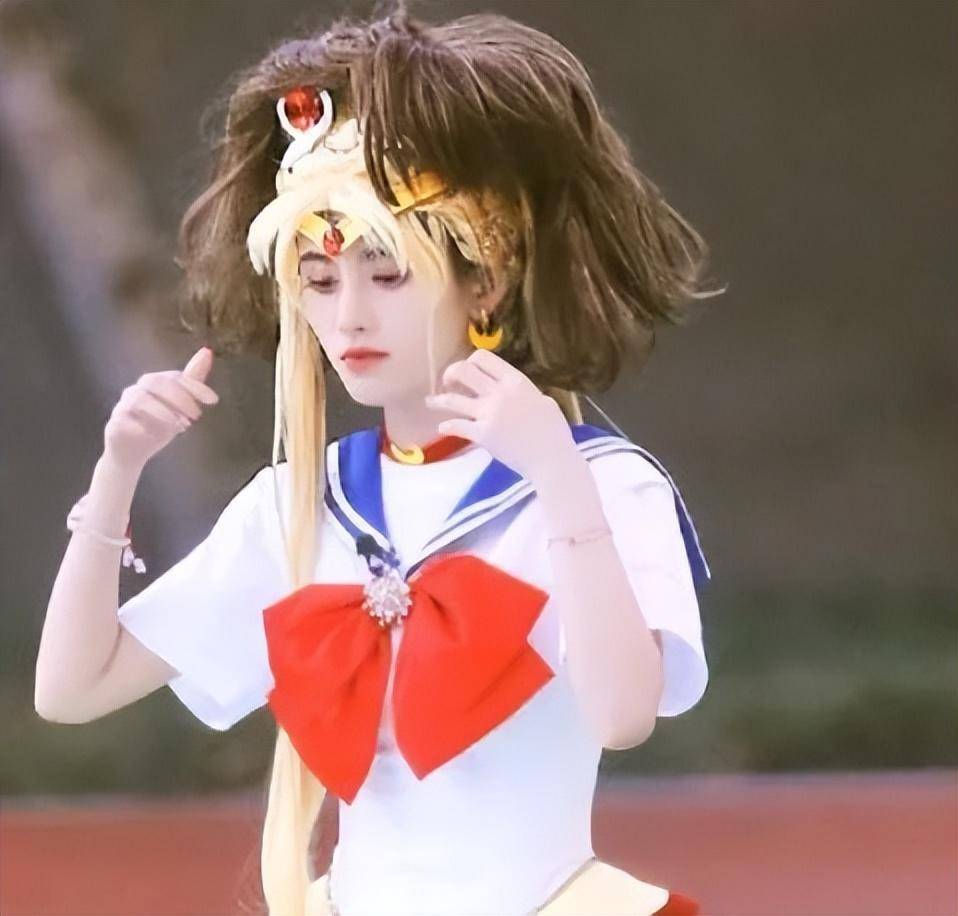 鞠婧祎cos美少女战士,有种女装大佬的既视感,网友:羡慕了_模式_图片