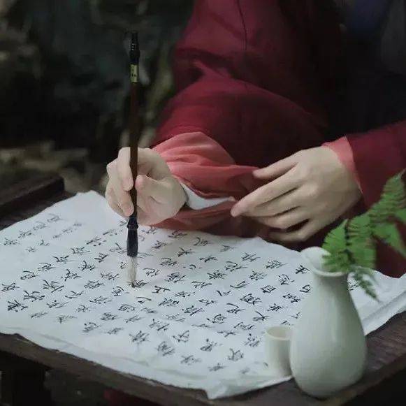 一笔一划写好字，一撇一捺学做人_人生_道理_才能