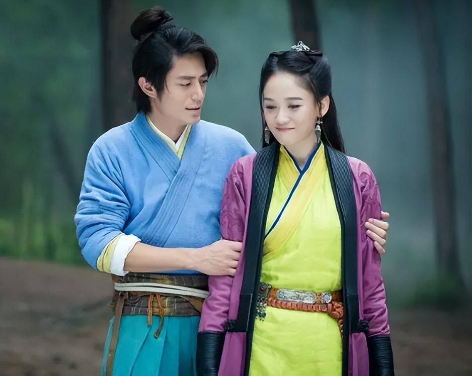 任盈盈任盈盈是任我行的女儿,也是魔教的圣姑,敢爱敢恨.