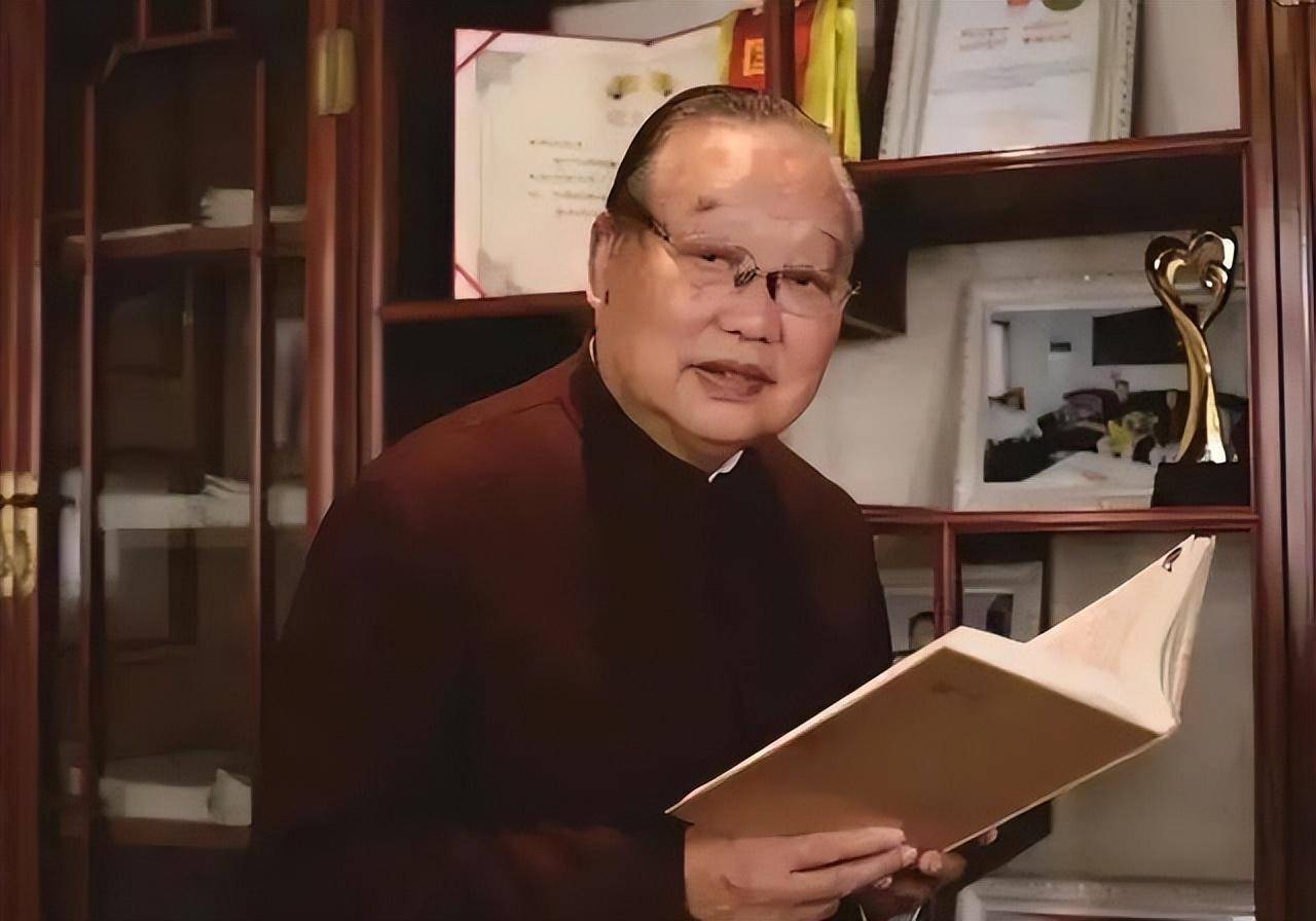 87岁国医大师张学文,身体硬朗,思维敏捷,他的养生方