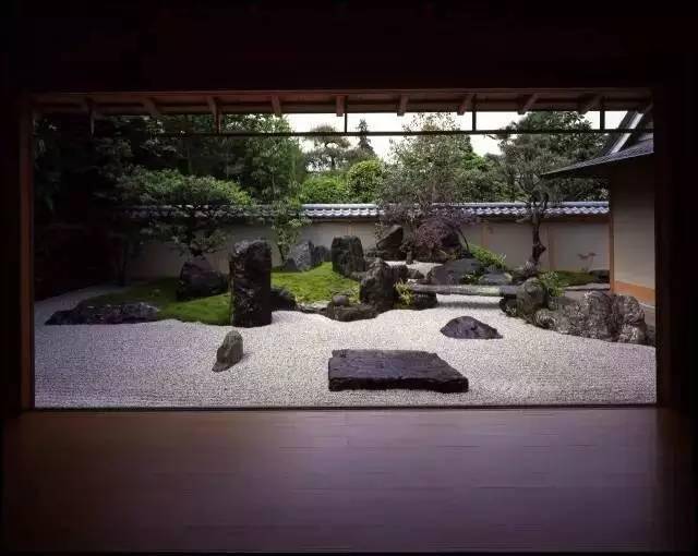 日本庭院枯山水的世界，国宝级枯山水设计师，竟是一位寺庙住持？！_庭园_野俊_瀑布