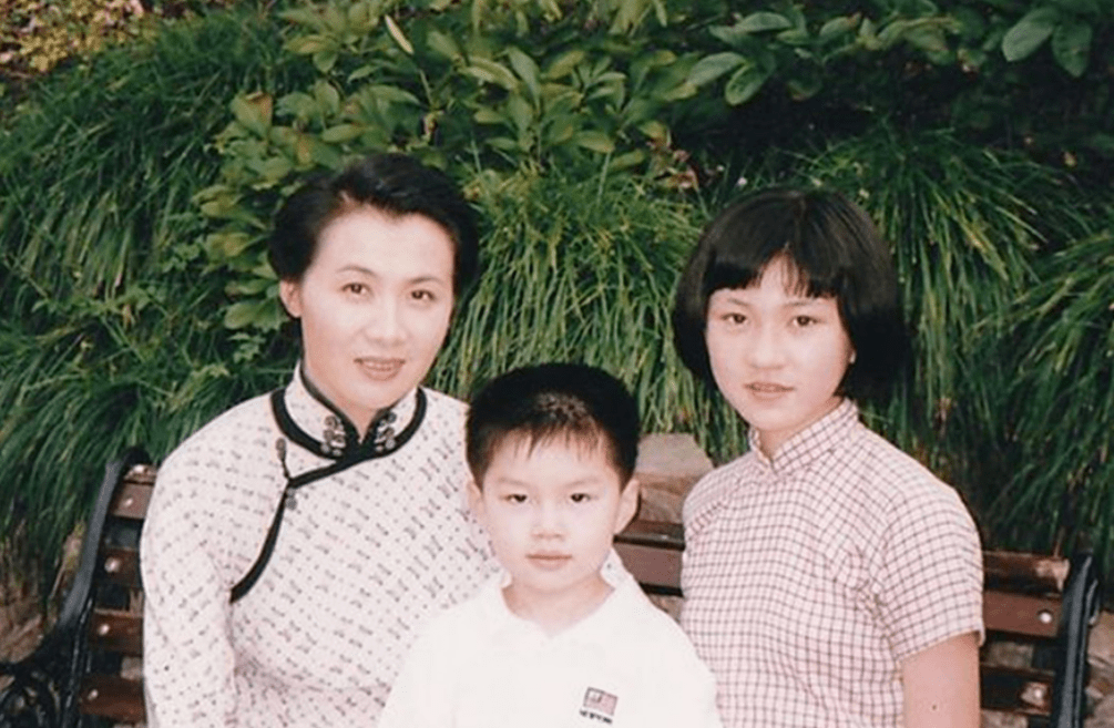 李媛媛:为腹中孩子拒绝治癌,舍命产子,去世20年,丈夫至今未娶_发展