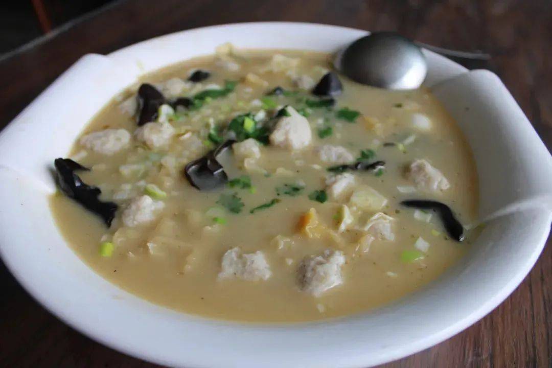 当手造遇上济宁 | 大盘子,小盘子,鱼丝鱼片鱼丸子,在家吃上正宗微山菜