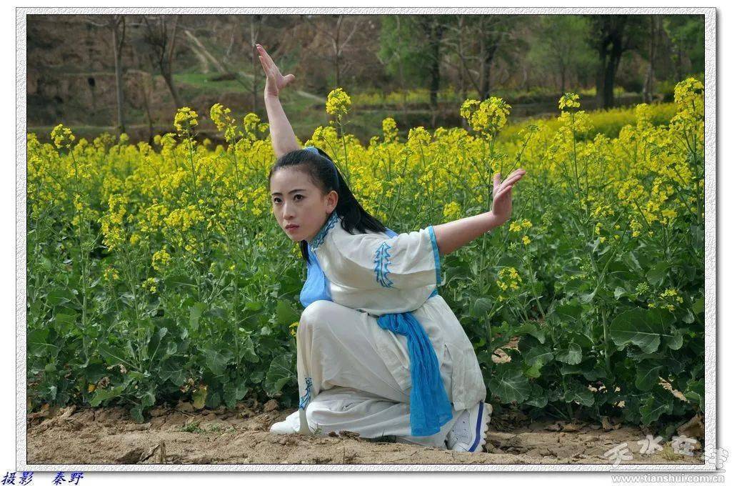 对话|武山"功夫女侠"张含亮:武术是我身上最亮的光_传承_父亲_文化