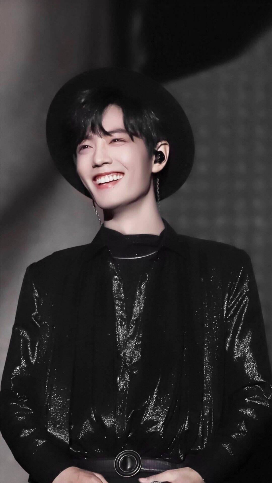 就连肖战生日发祝福的配音界大咖边江和乔诗语也收到牵连