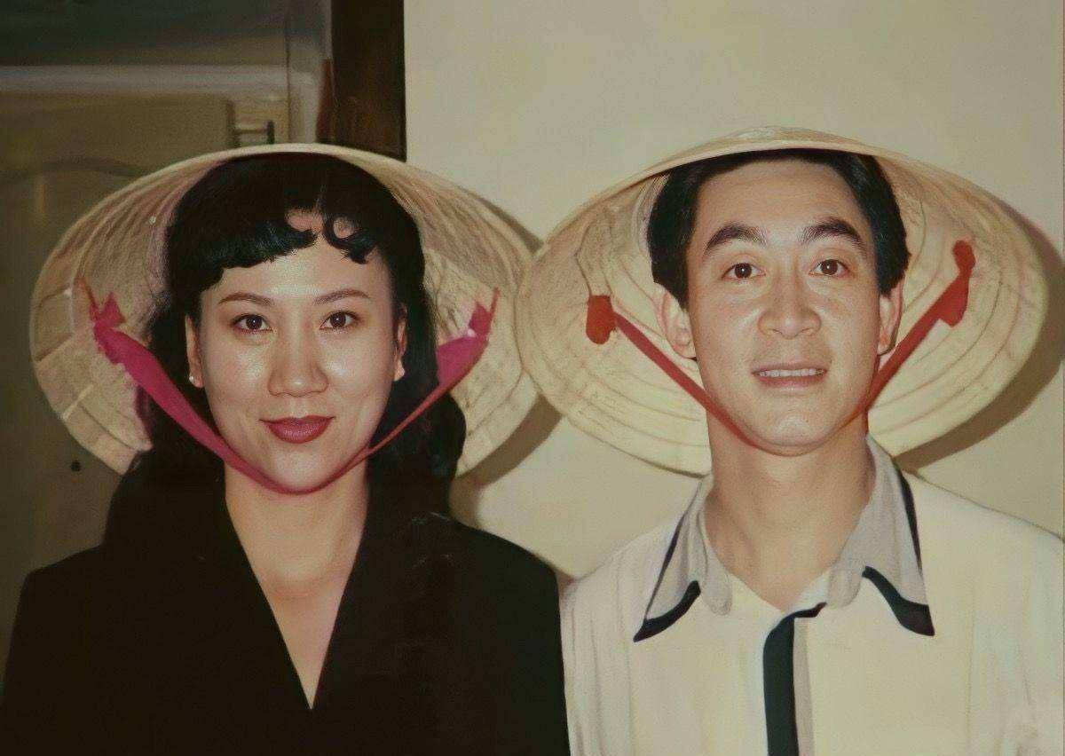 放弃娱乐圈返校,北大保送硕博连读,现身家过亿_赵欣培_红孩儿_于虹