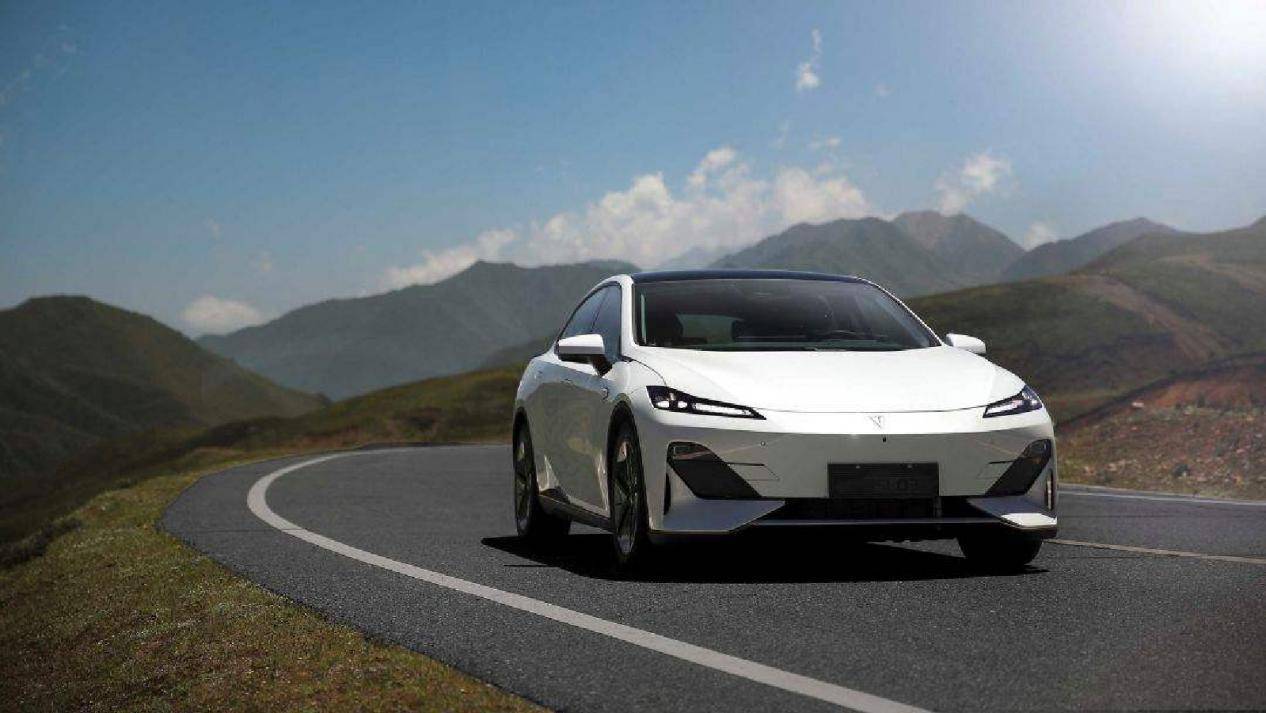 新能源汽車市占率持續走高，中國品牌反超合資車還有多遠
？