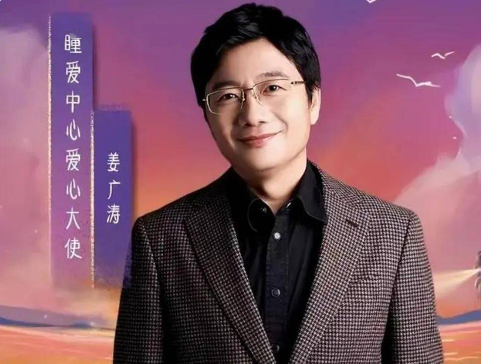 抖音上的“注意看,这个男人叫小帅”,为什么都是同一个人念的?_解说_视频_电影