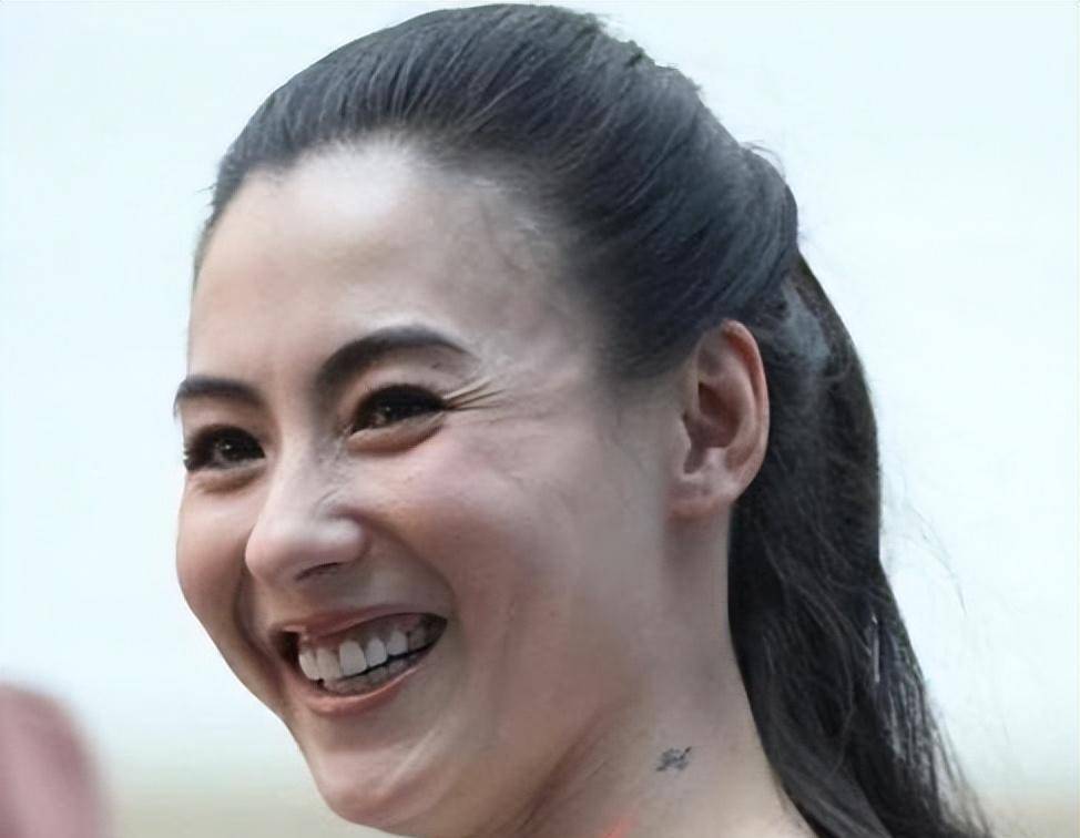 42岁张柏芝:骨相与皮相兼具的美人,但是却过早显老态_长相_审美_风格