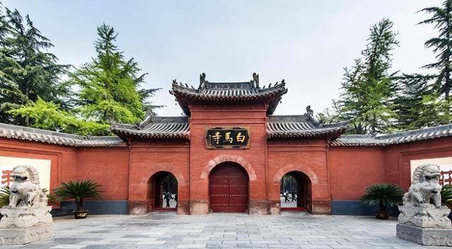 河南的第一座4 A旅游胜地，被誉为中国最古老的寺庙