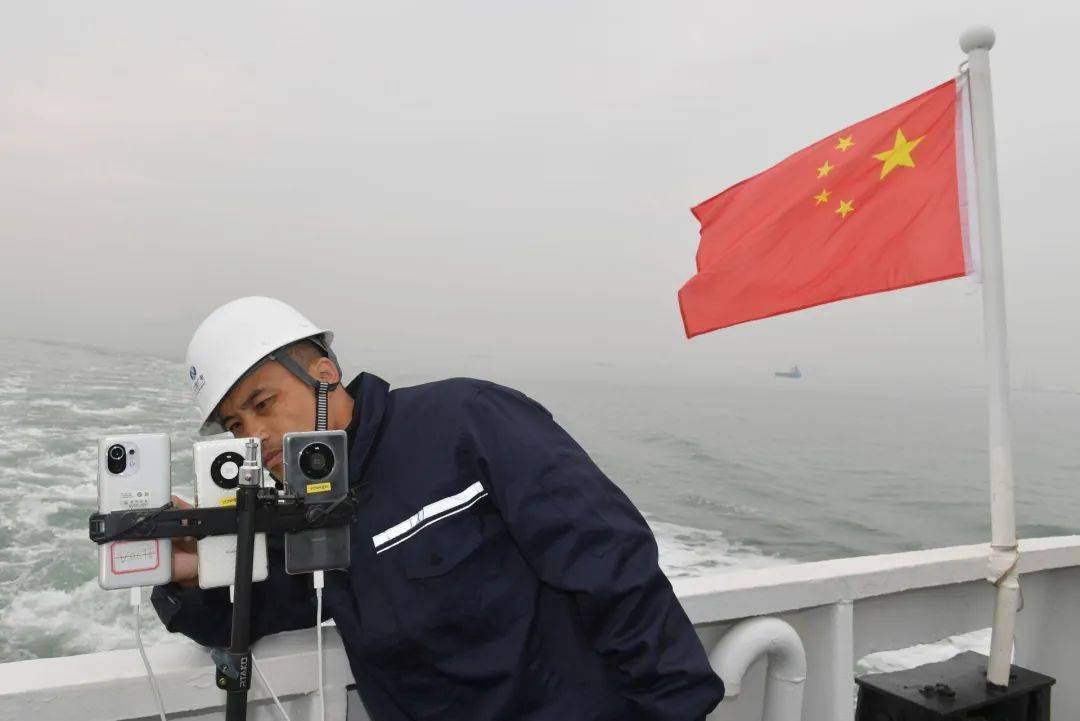 中国广电700MHz5G网络实现海上浮标作业全国首次现场直播