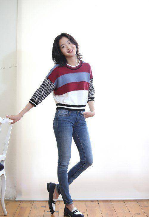 金高银的初秋穿搭灵感,耐看的温柔气质,普通人也能搭配成氧气女孩