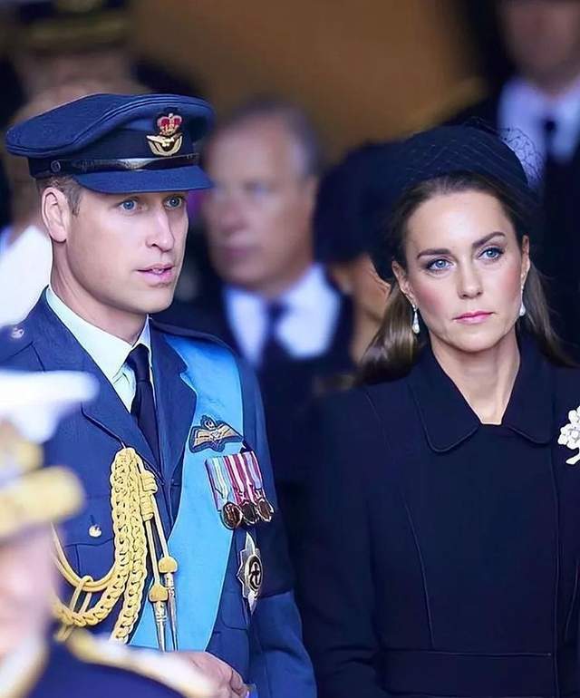 《王冠5》13个必看亮点,还原黛妃悲剧&车祸阴谋论_查尔斯_戴妃_戴安娜