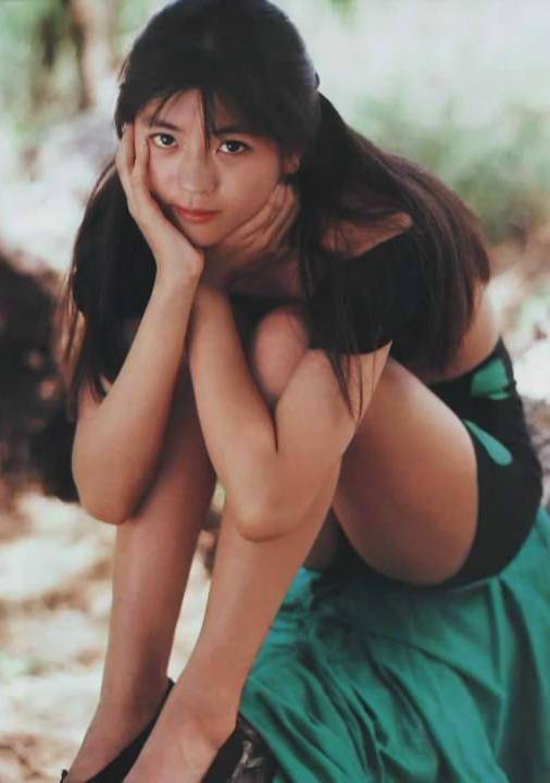 《精武英雄》女主中山忍:近照曝光身材好,痴迷李连杰49岁还未婚_美惠
