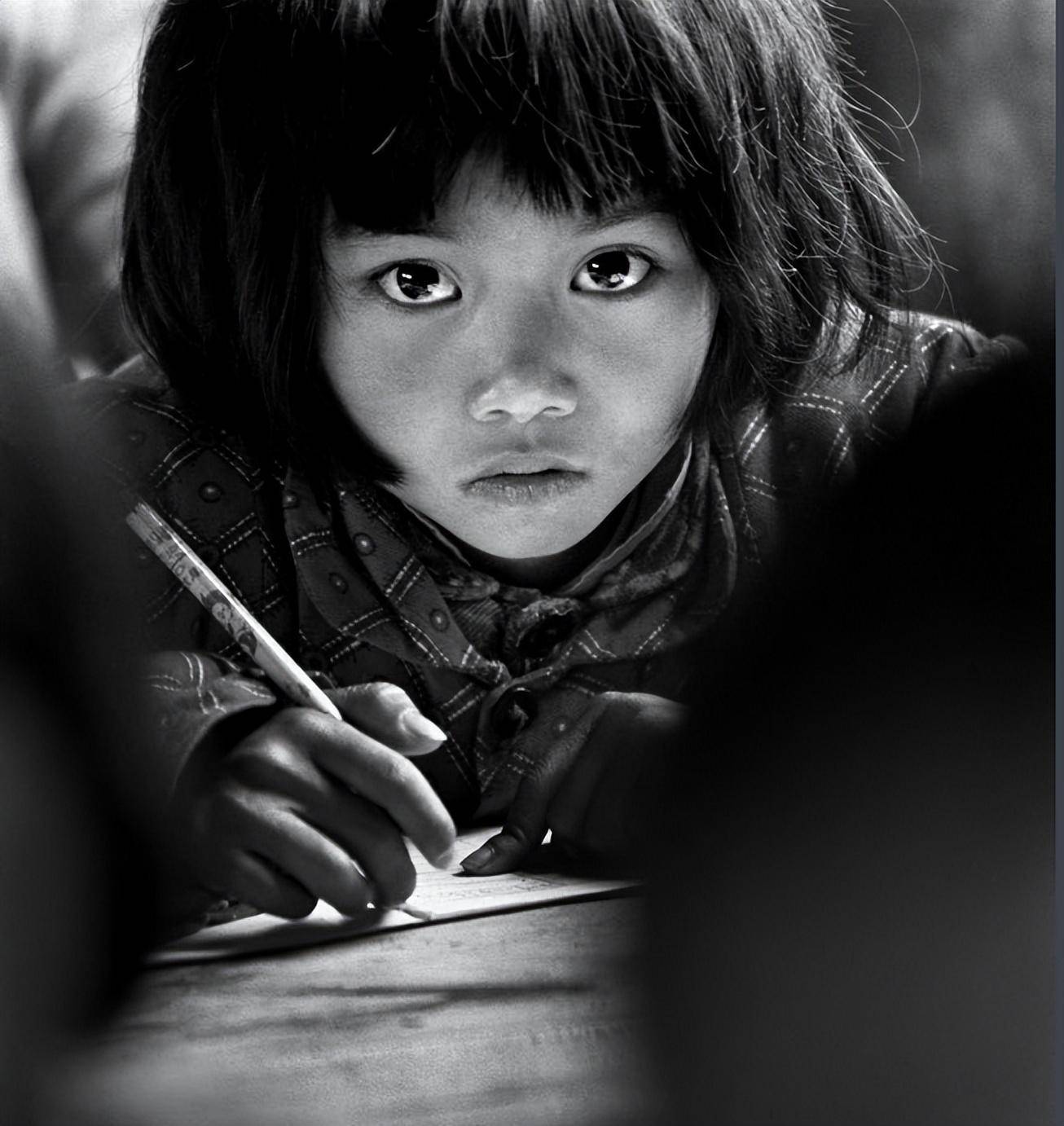 希望工程"大眼睛"女孩苏明娟当了二十大代表_的苏_解海龙_照片