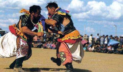 草原上的狂欢：蒙古族盛典“那达慕大会”怎么来的？有何历史渊源