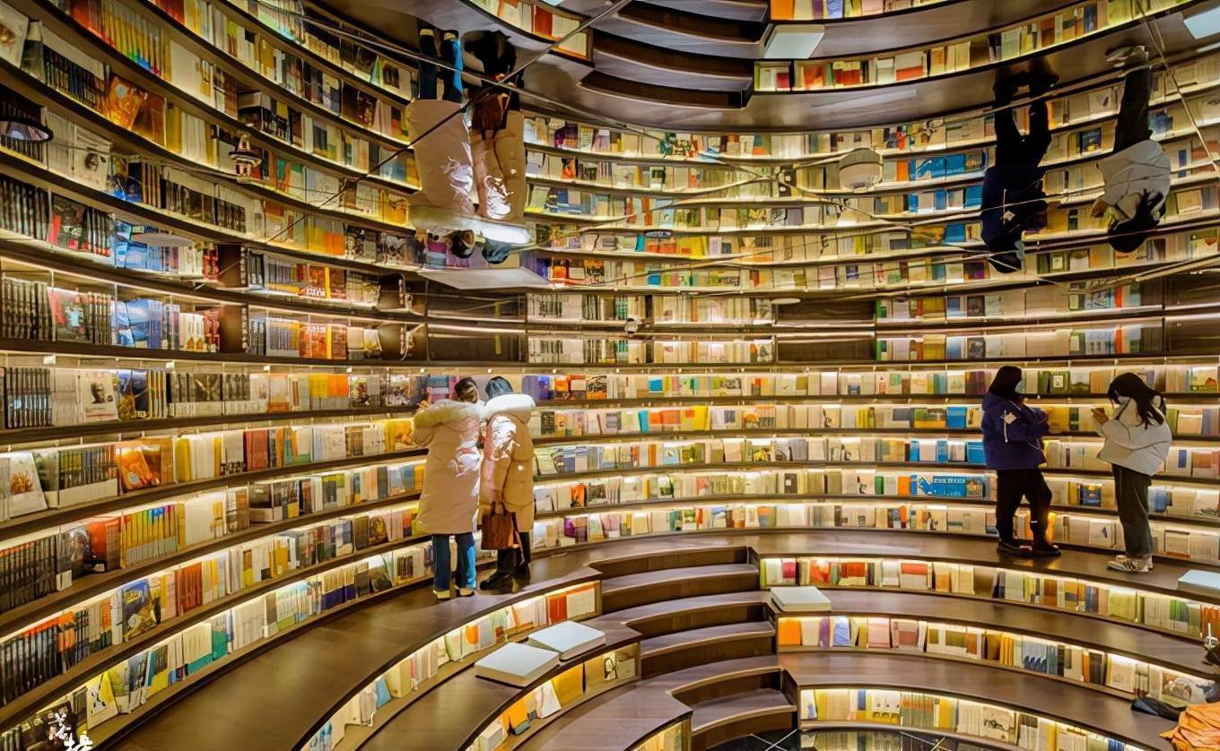 石家庄来了鼻祖级的"网红书店",设计精美,众多市民前来打卡_空间_城市